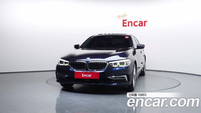 BMW 5-Series 520i Luxury