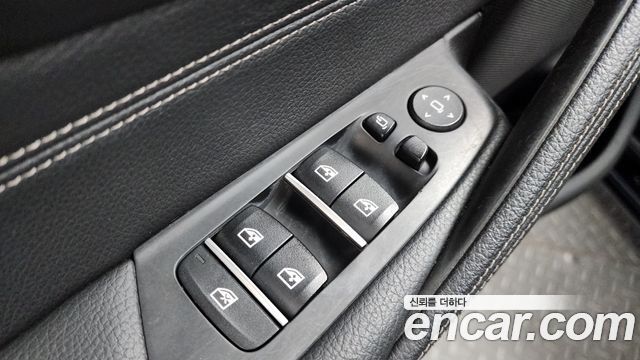 BMW 5-Series 520i Luxury