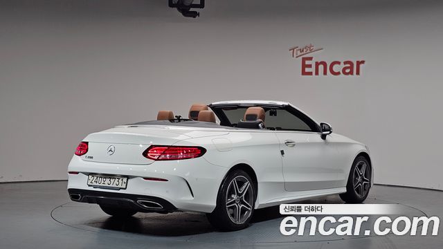 Mercedes-Benz C-Class C200 Cabriolet