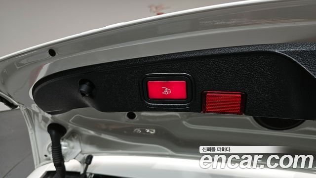 Mercedes-Benz C-Class C200 Cabriolet