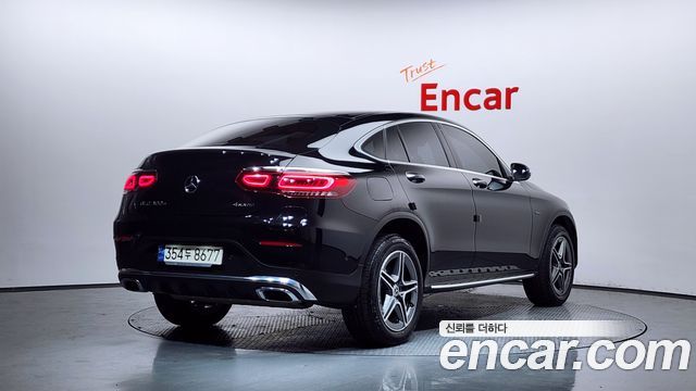 Mercedes-Benz GLC-Class GLC300e 4MATIC Coupe