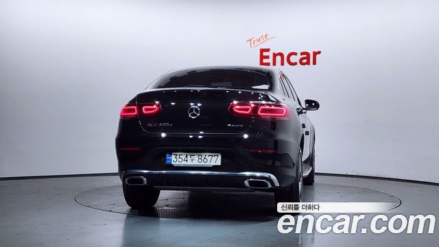 Mercedes-Benz GLC-Class GLC300e 4MATIC Coupe