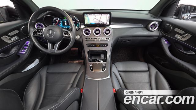 Mercedes-Benz GLC-Class GLC300e 4MATIC Coupe