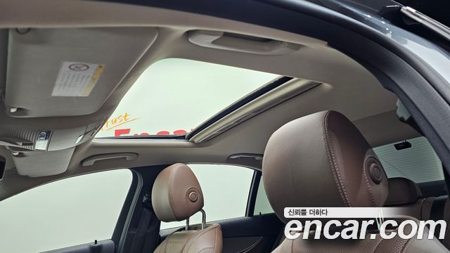 Mercedes-Benz E-Class E300 AMG Line