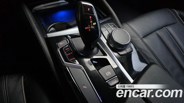 BMW 5-Series 520d Luxury Special Edition