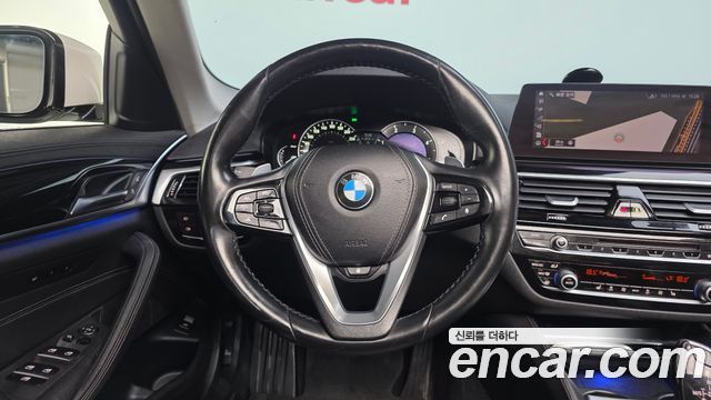 BMW 5-Series 520d Luxury Special Edition