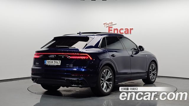 Audi Q8 55 TFSI Quattro Premium
