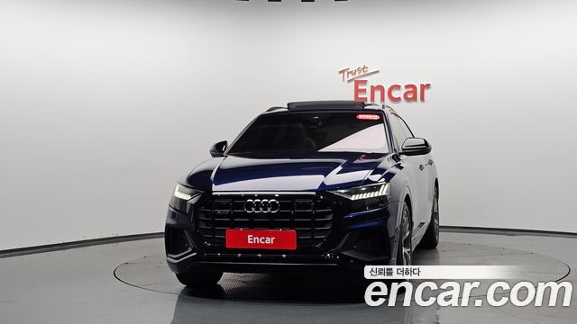 Audi Q8 55 TFSI Quattro Premium