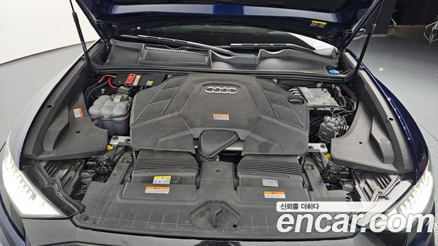 Audi Q8 55 TFSI Quattro Premium
