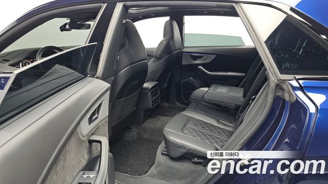 Audi Q8 55 TFSI Quattro Premium