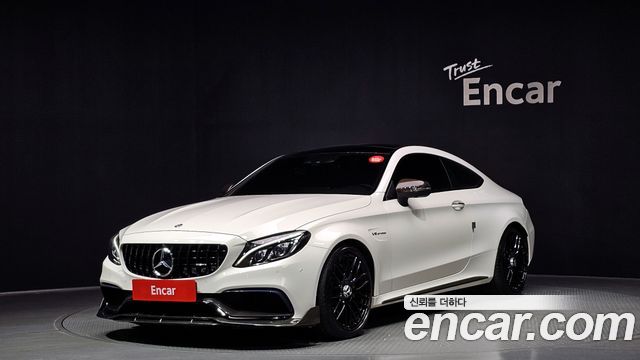 Mercedes-Benz C-Class C63 AMG Coupe