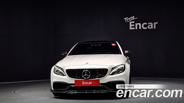 Mercedes-Benz C-Class C63 AMG Coupe