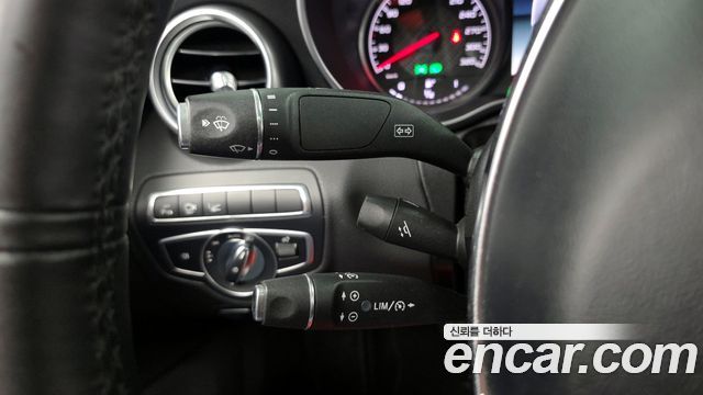 Mercedes-Benz C-Class C63 AMG Coupe