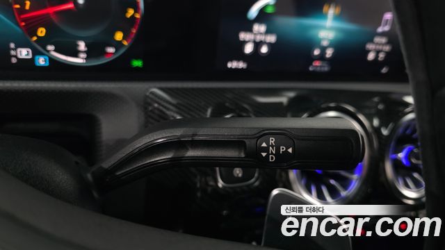 Mercedes-Benz CLA-Class CLA250 4MATIC