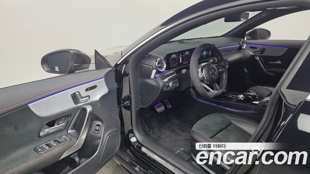 Mercedes-Benz CLA-Class CLA250 4MATIC