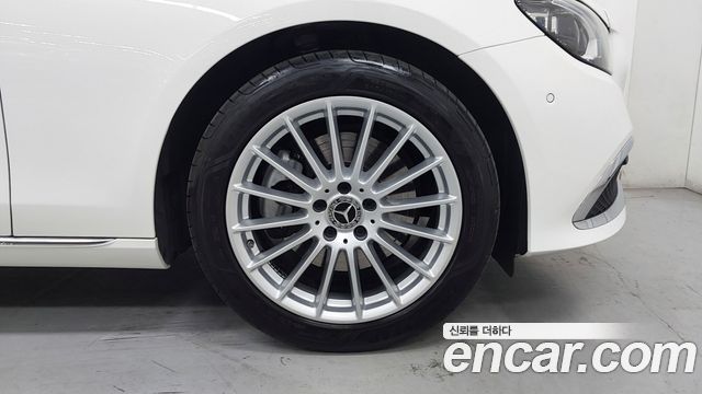 Mercedes-Benz E-Class E250 Exclusive