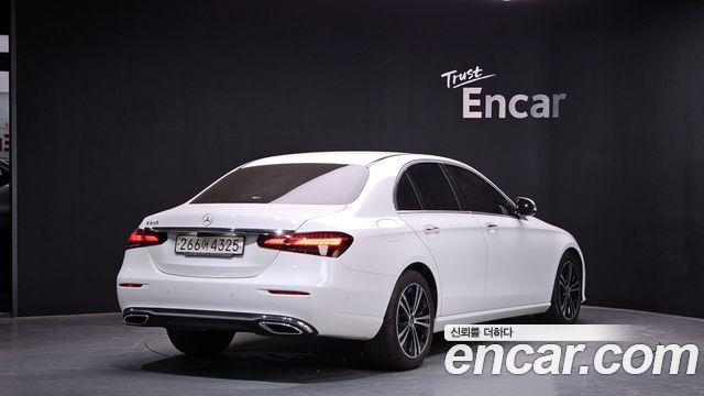 Mercedes-Benz E-Class E250 Avantgarde