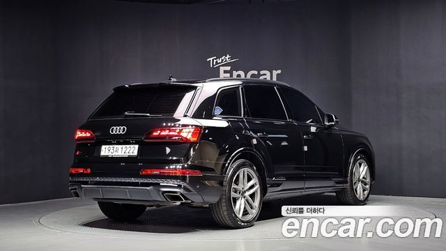 Audi Q7 55 TFSI Quattro Premium