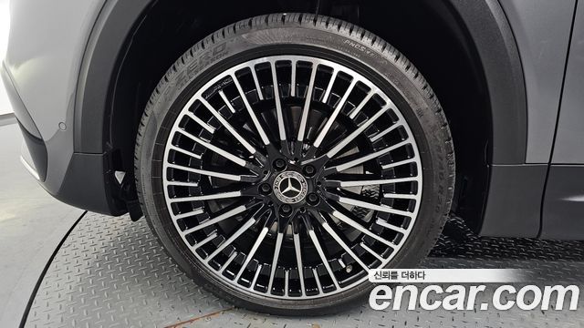 Mercedes-Benz EQB EQB300 4MATIC AMG Line