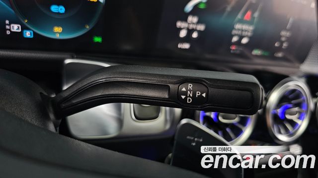 Mercedes-Benz EQB EQB300 4MATIC AMG Line