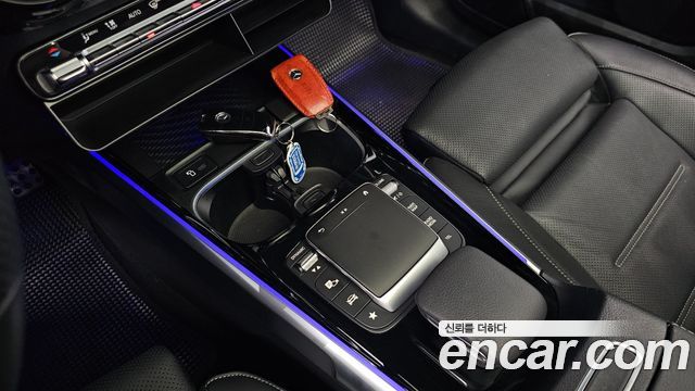 Mercedes-Benz EQB EQB300 4MATIC AMG Line