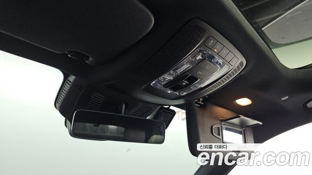 Mercedes-Benz EQB EQB300 4MATIC AMG Line