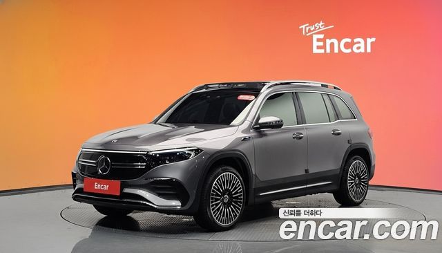 Mercedes-Benz EQB EQB300 4MATIC AMG Line