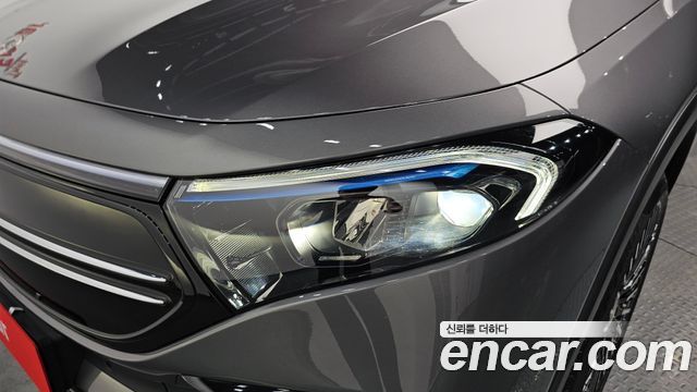 Mercedes-Benz EQB EQB300 4MATIC AMG Line