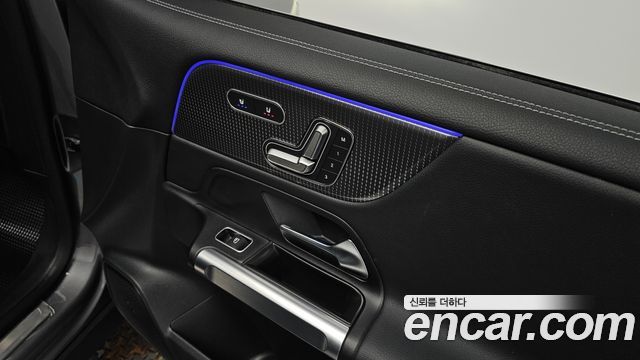 Mercedes-Benz EQB EQB300 4MATIC AMG Line