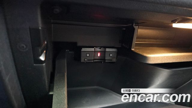 Mercedes-Benz EQB EQB300 4MATIC AMG Line