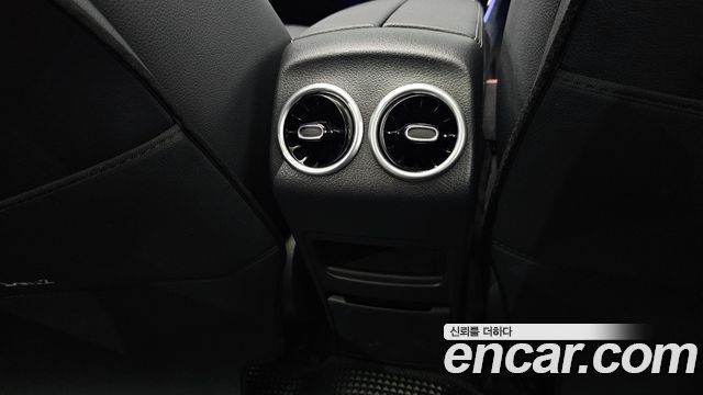 Mercedes-Benz EQB EQB300 4MATIC AMG Line