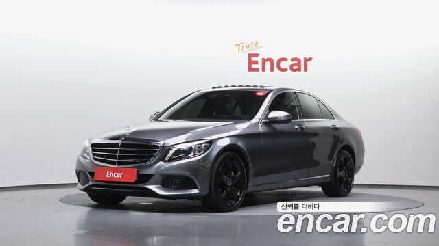 Mercedes-Benz C-Class C200 4MATIC Exclusive