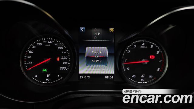 Mercedes-Benz C-Class C200 4MATIC Exclusive