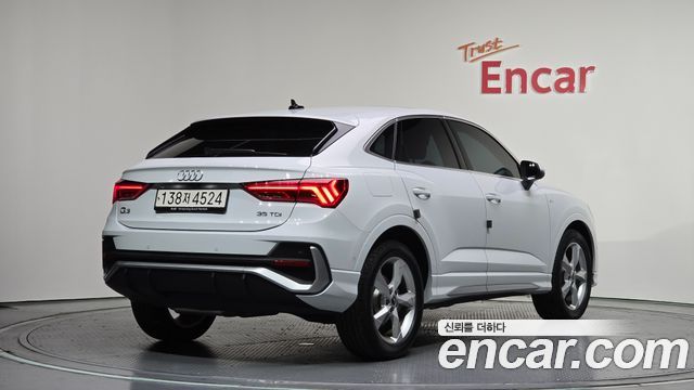 Audi Q3 35 TDI Premium Sportback