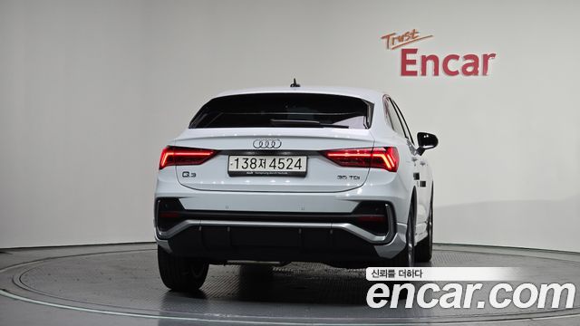 Audi Q3 35 TDI Premium Sportback