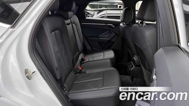 Audi Q3 35 TDI Premium Sportback
