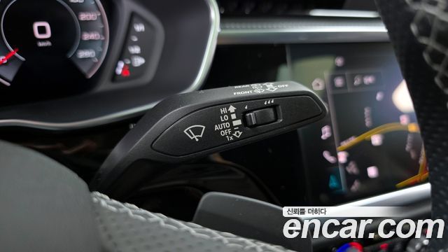 Audi Q3 35 TDI Premium Sportback