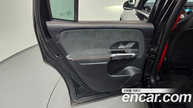 Mercedes-Benz GLB-Class AMG GLB35 4MATIC