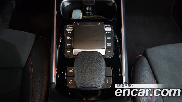 Mercedes-Benz GLB-Class AMG GLB35 4MATIC