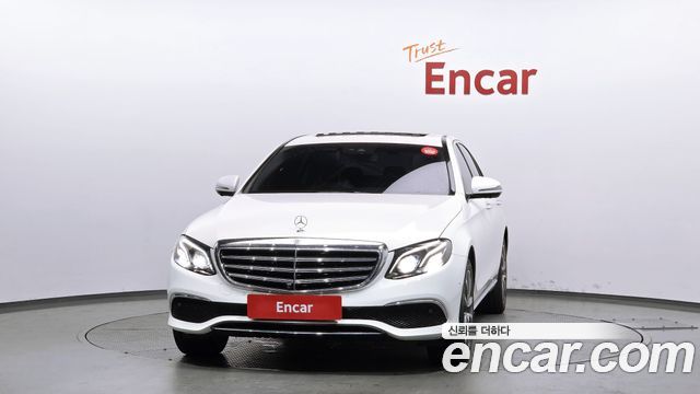 Mercedes-Benz E-Class E300 Exclusive
