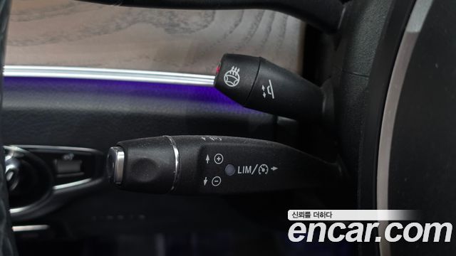 Mercedes-Benz E-Class E300 Exclusive