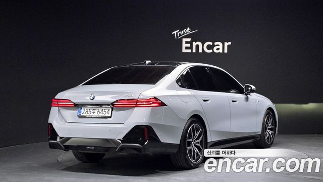 BMW 5-Series 520i M Sport