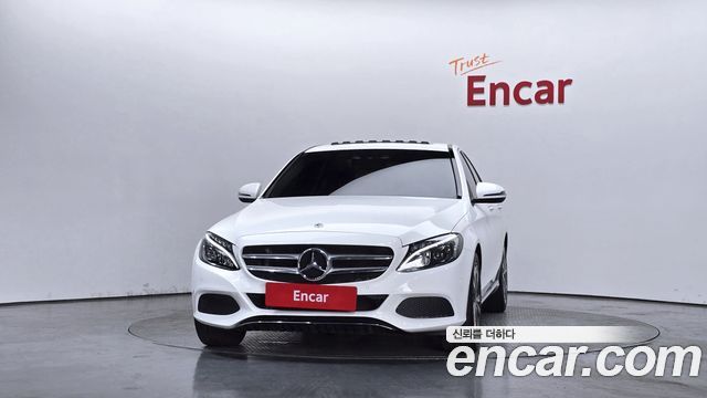 Mercedes-Benz C-Class C200 Avantgarde
