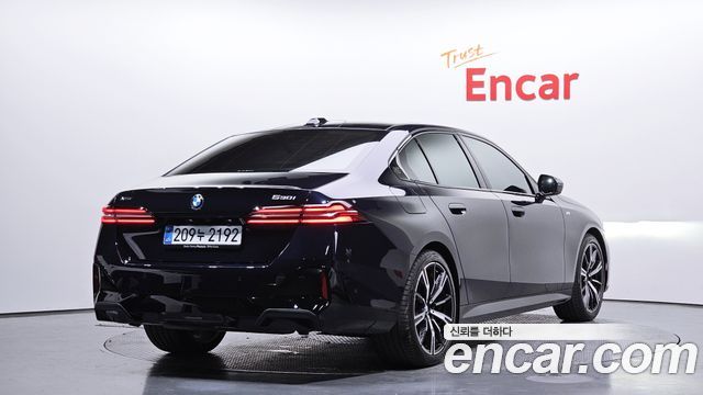 BMW 5-Series 530i xDrive M Sport