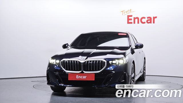 BMW 5-Series 530i xDrive M Sport