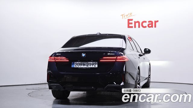 BMW 5-Series 530i xDrive M Sport