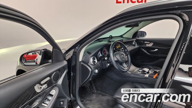 Mercedes-Benz GLC-Class GLC300 4MATIC