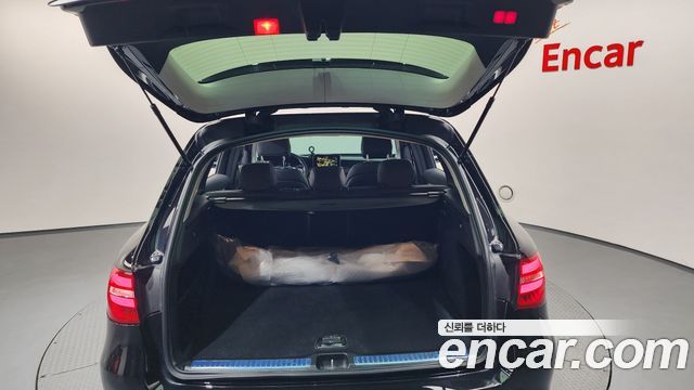 Mercedes-Benz GLC-Class GLC300 4MATIC