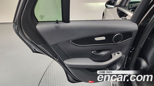 Mercedes-Benz GLC-Class GLC300 4MATIC