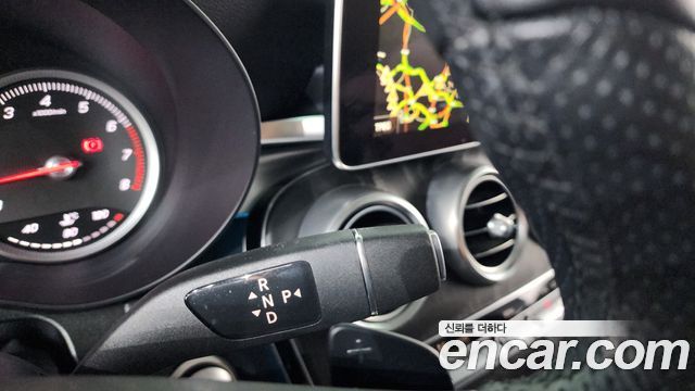 Mercedes-Benz GLC-Class GLC300 4MATIC